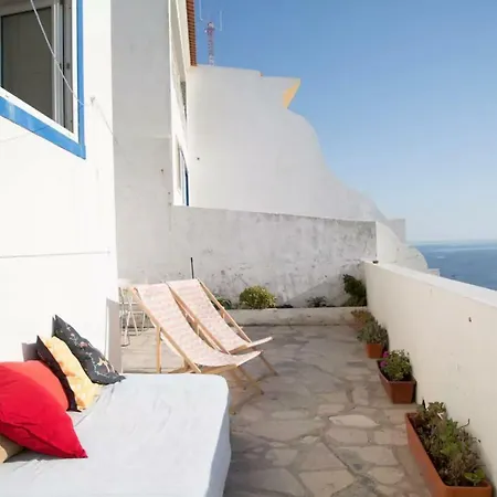 Seafront House Above The M113 Dom wakacyjny