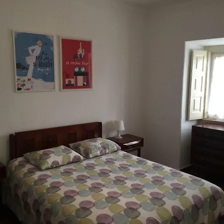 Dom wakacyjny Seafront House Above The M113